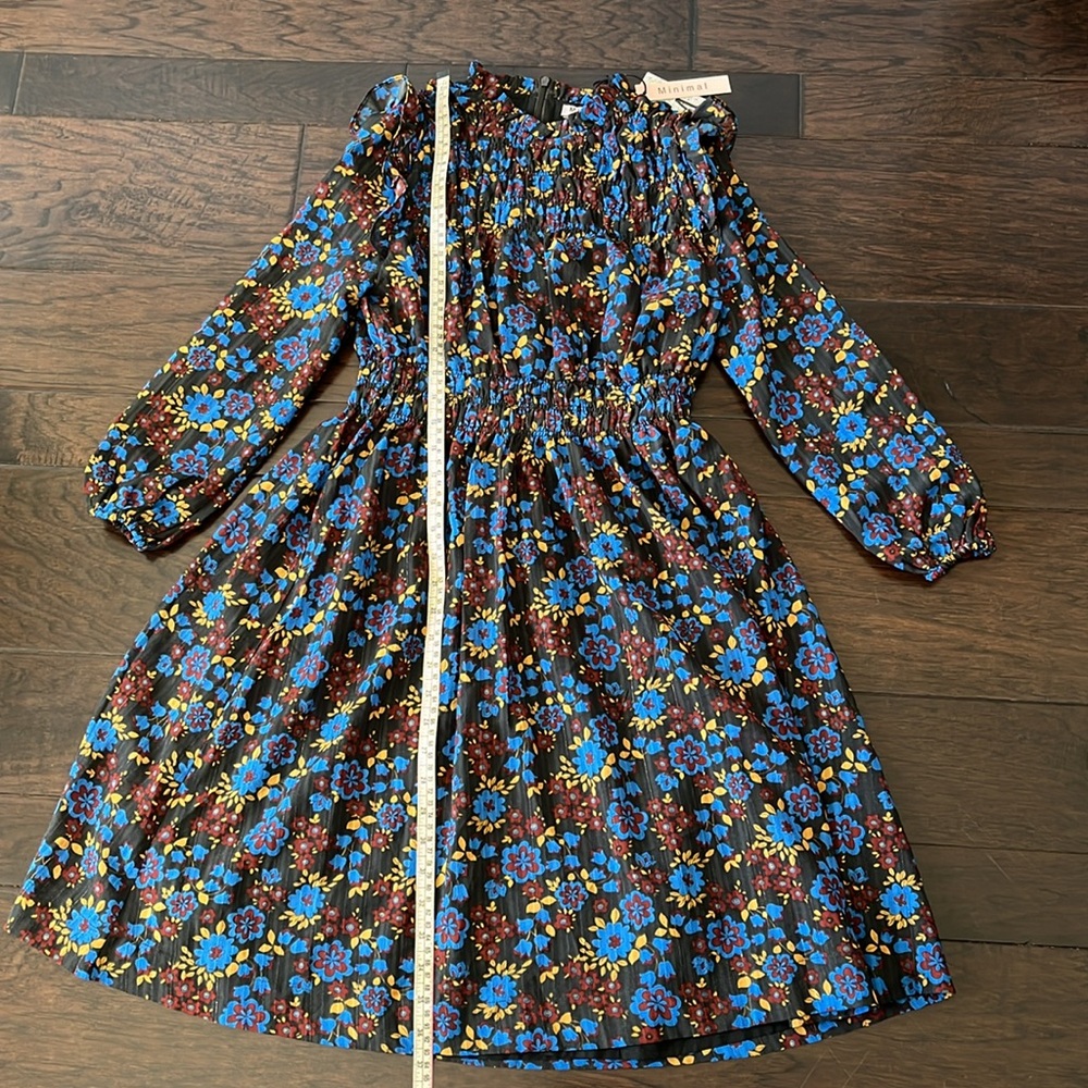 Minimal Girl’s Lathans Dress, Size 12 - Picture 2 of 12